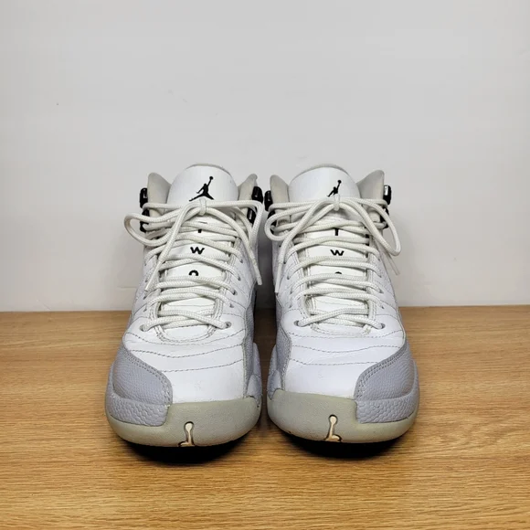 Nike Boys Air Jordan 12 510815-108 White Basketball Shoes Sneakers Size 4.5Y - Picture 3 of 9